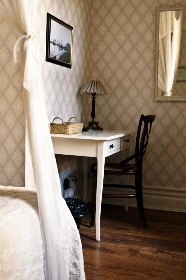Okens Bed & Breakfast Varberg Exterior photo